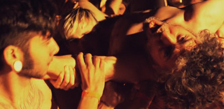 Wayne Coyne completely and totally naked. Wayne Coyne completely and totally naked.